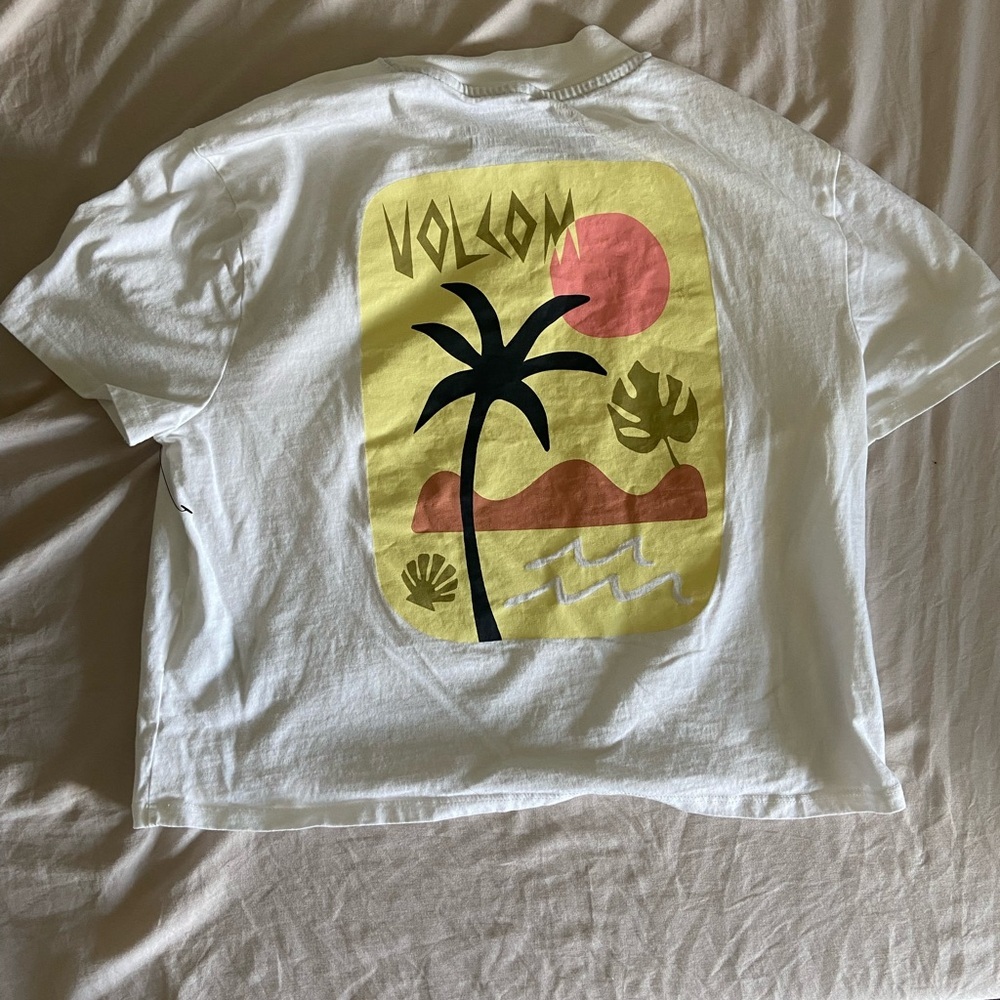 Volcom top - Picture 2 of 3